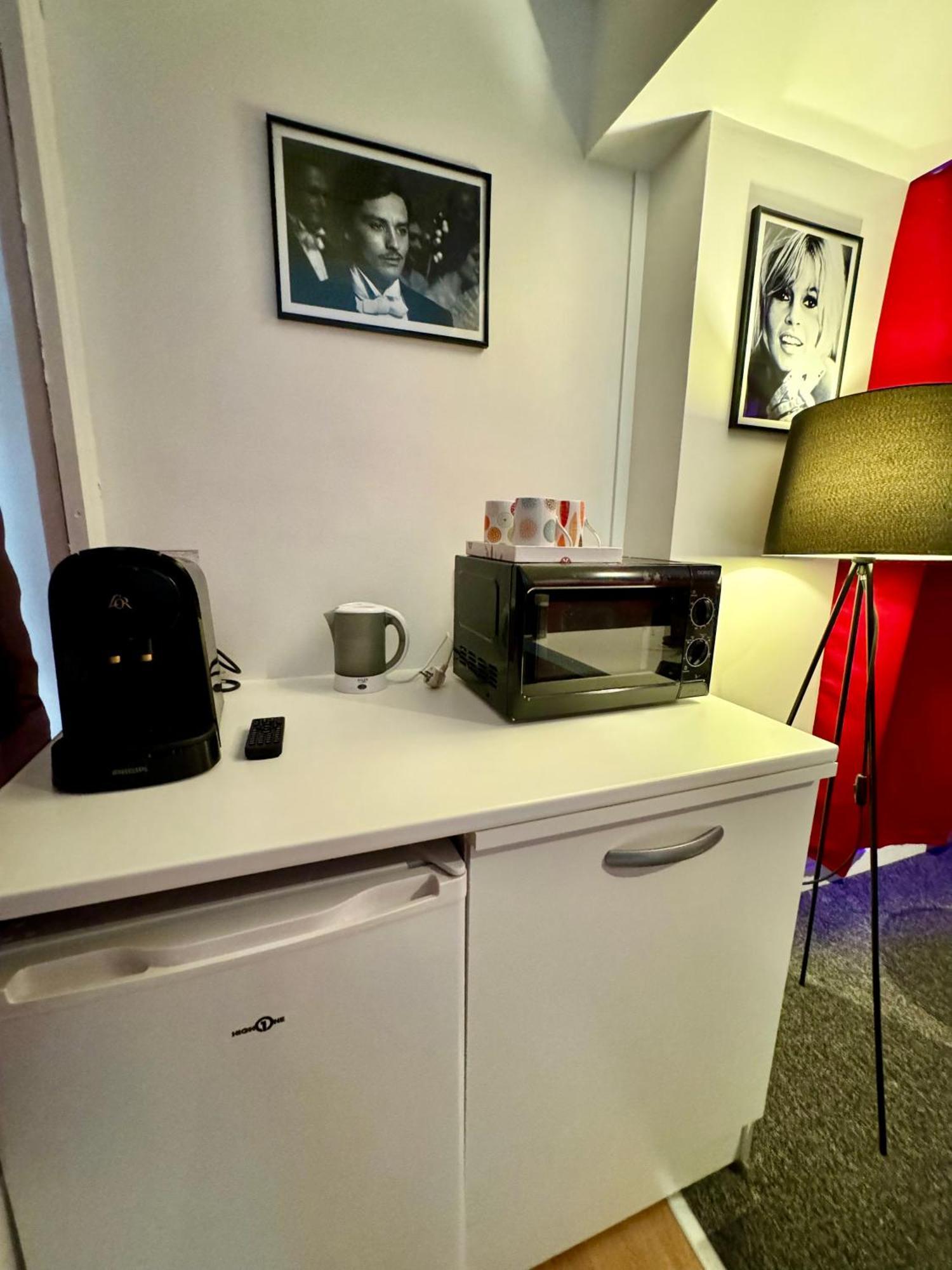 Appartement Lumineux Et Renove Pres De Montmartre "Amelie" Parijs Buitenkant foto